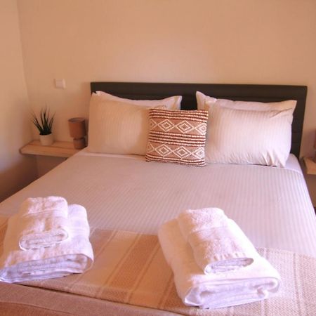 Vila Lobo Algarve Santa Bárbara de Nexe Extérieur photo